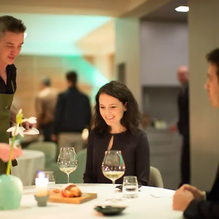 מלון Eckert - Lifestyle Design & Fine Dining Bei Basel 4*