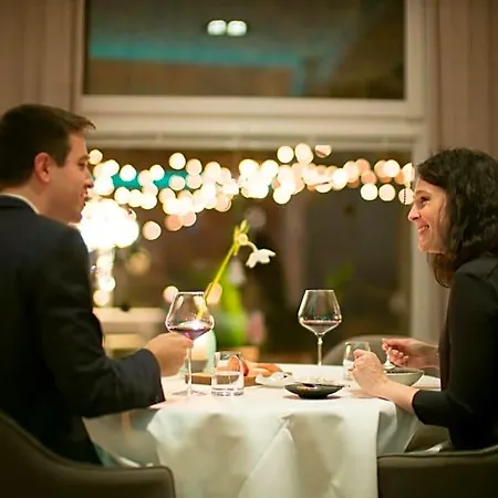Eckert - Lifestyle Design & Fine Dining Bei Basel גרנצאך-ווילן